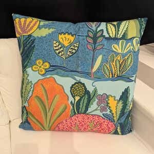 Floral Patterned Throw Pillow